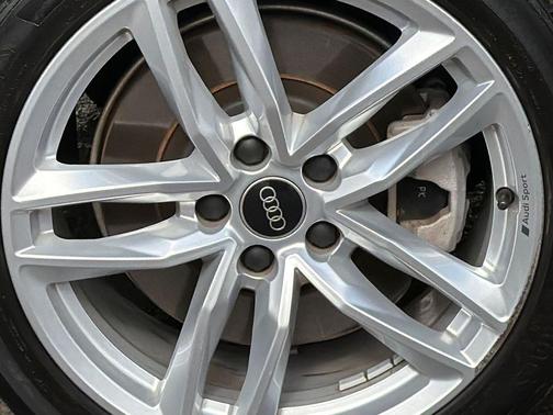 2024 Audi A4 45 S line Premium Plus