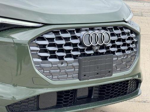 2025 Audi Q5 Prestige TFSI quattro S tronic