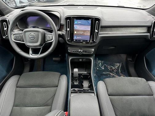 2022 Volvo C40 Recharge Pure Electric Ultimate
