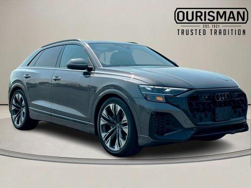 2025 Audi Q8 55 Premium Plus