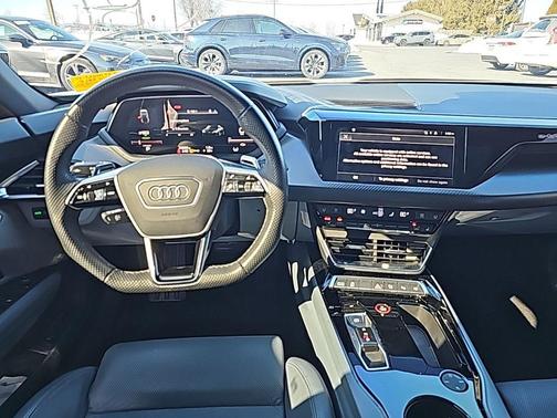 2022 Audi e-tron GT Prestige