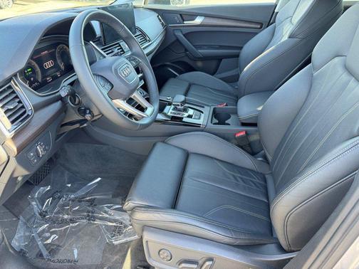 2024 Audi Q5 55 S line Premium