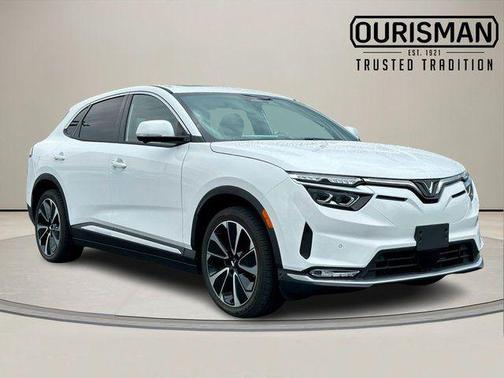 2025 VinFast VF 8 Plus