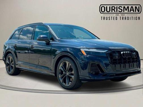 2025 Audi Q7 55 Premium Plus