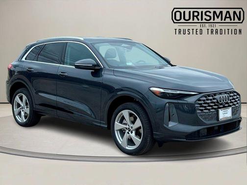 Chronos Gray Metallic 2025 Audi Q5 2.0T Premium Plus