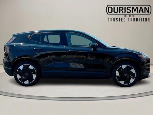 2025 Volvo EX30 Plus