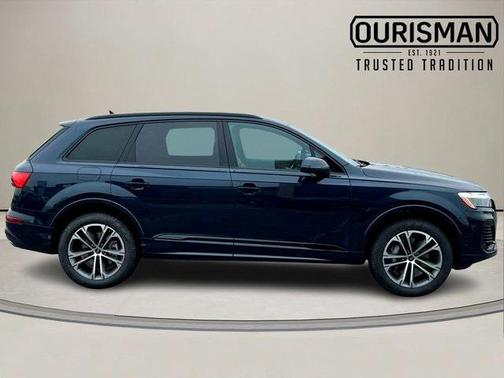 2026 Audi Q7 45 Premium