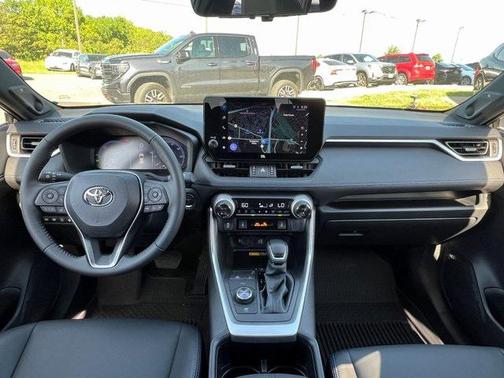 2025 Toyota RAV4 Hybrid SE