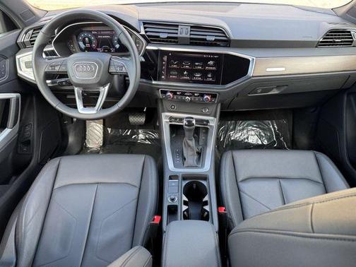 2025 Audi Q3 Premium Plus