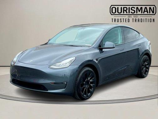 2023 Tesla Model Y Long Range
