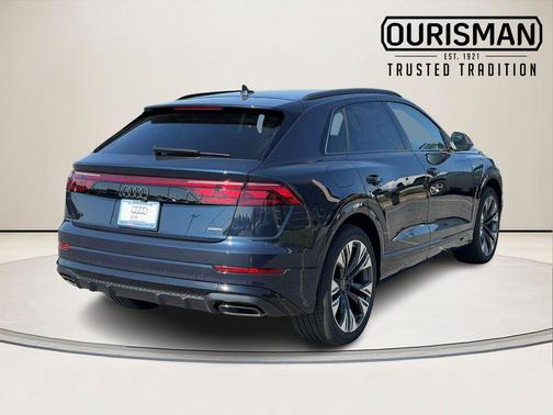Waitomo Blue Metallic 2026 Audi Q8 55 Prestige