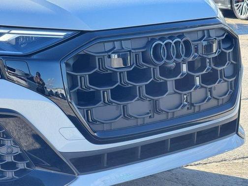 2026 Audi Q8 55 Premium Plus