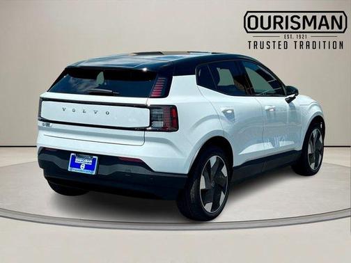 2025 Volvo EX30 Twin Motor Plus