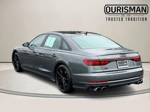 2023 Audi S8 4.0T