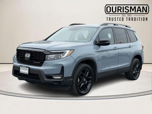 Sonic Gray Pearl 2024 Honda Passport Black Edition