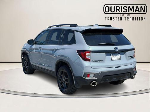 Sonic Gray Pearl 2024 Honda Passport Black Edition