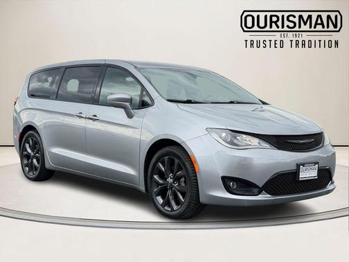 Billet Silver Metallic 2020 Chrysler Pacifica Touring