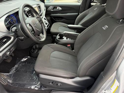 Billet Silver Metallic 2020 Chrysler Pacifica Touring