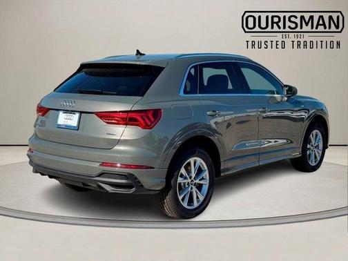 2025 Audi Q3 Premium