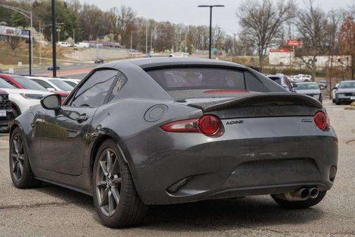 Soul Red Metallic 2017 Mazda MX-5 Miata RF Grand Touring