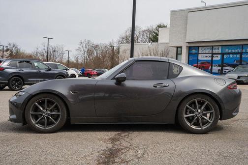 Soul Red Metallic 2017 Mazda MX-5 Miata RF Grand Touring