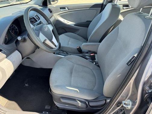 2014 Hyundai Accent GLS