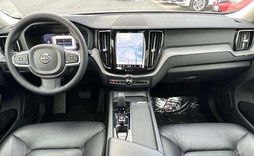 2023 Volvo XC60 B5 Core