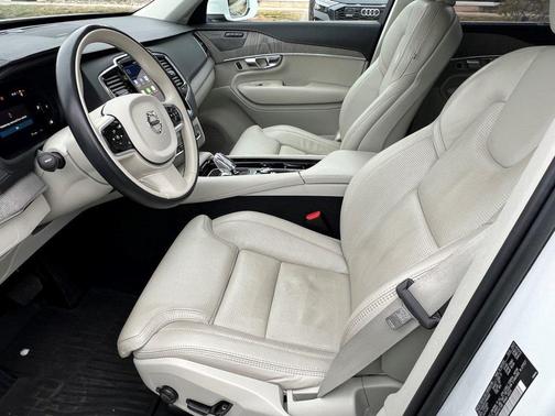 2023 Volvo XC90 Ultimate