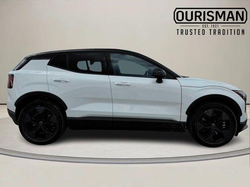 2026 Volvo EX30 Twin Motor Cross Country Ultra