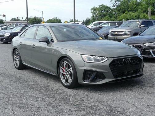 2023 Audi A4 45 S line Premium Plus