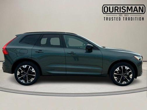 2026 Volvo XC60 B5 Plus