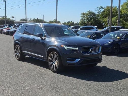 2023 Volvo XC90 Recharge Plug-In Hybrid T8 Plus Bright Theme 7 Passenger