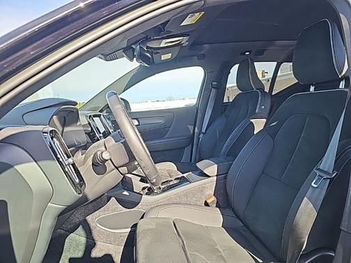 2023 Volvo XC40 Recharge Pure Electric Twin Plus