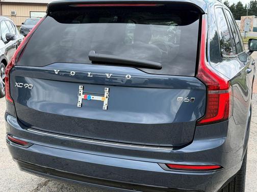 Denim Blue Metallic 2026 Volvo XC90 B6 Ultra