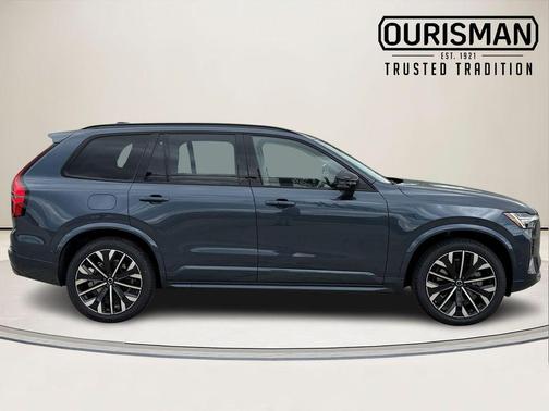 Denim Blue Metallic 2026 Volvo XC90 B6 Ultra
