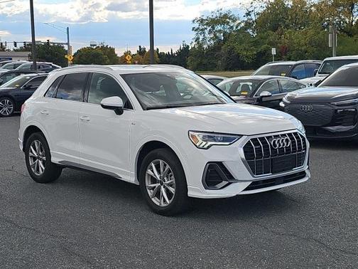 2024 Audi Q3 Premium