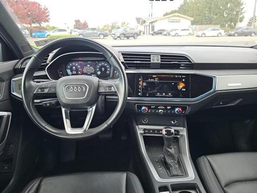 2024 Audi Q3 Premium