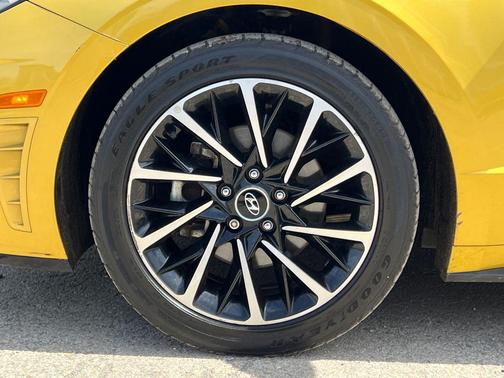 Glowing Yellow 2020 Hyundai SONATA SEL Plus