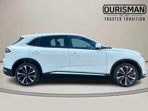 2025 VinFast VF 8 Plus