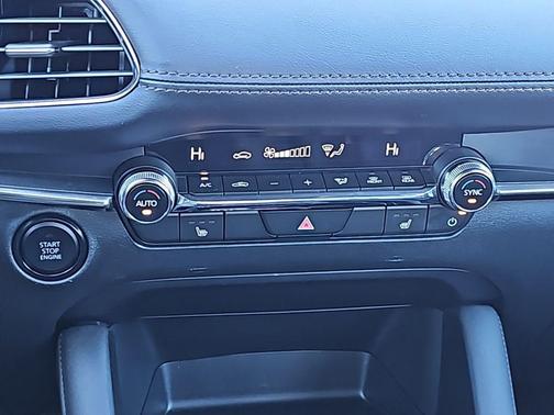 2024 Mazda Mazda3 FWD w/Preferred Package