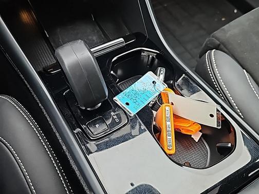 2023 Volvo C40 Recharge Pure Electric Twin Plus