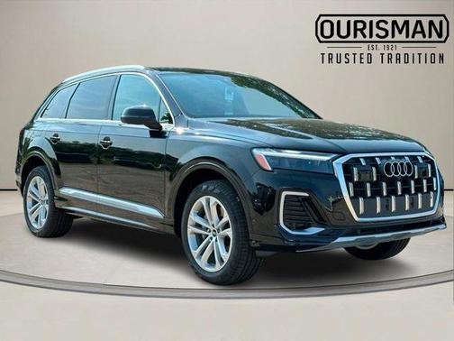 2025 Audi Q7 45 Premium Plus