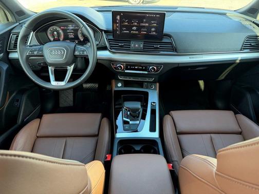 2025 Audi Q5 45 S line Premium Plus
