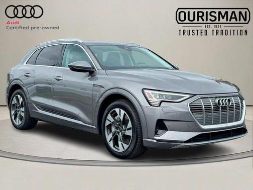 2021 Audi e-tron Premium