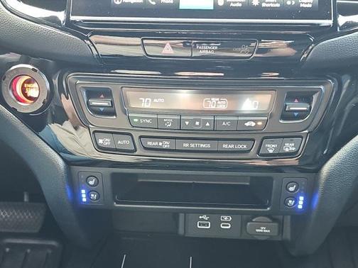 2024 Honda Ridgeline Black