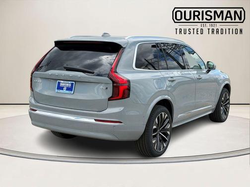 Vapour Gray Metallic 2026 Volvo XC90 B6 Plus 7-Seater