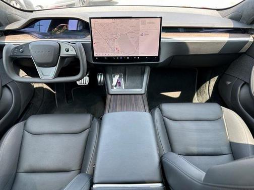 2021 Tesla Model S Plaid