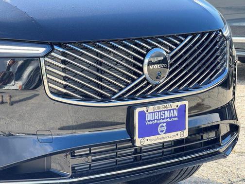 2026 Volvo XC90 Plug-In Hybrid T8 Ultra