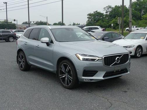 2018 Volvo XC60 T6 R-Design