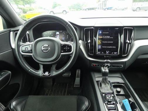 2018 Volvo XC60 T6 R-Design